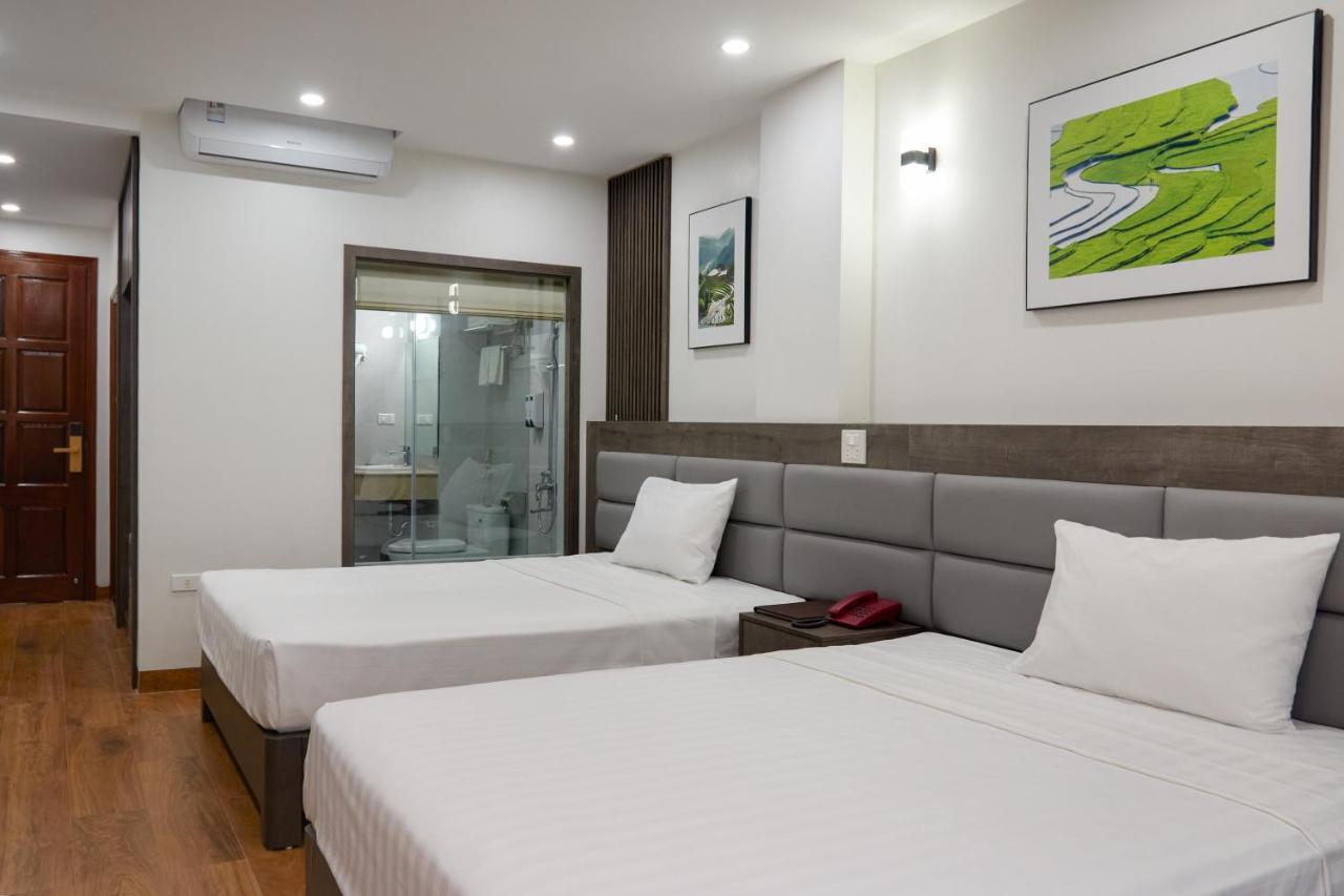 Van Nam Hotel Ха Лонг Екстериор снимка