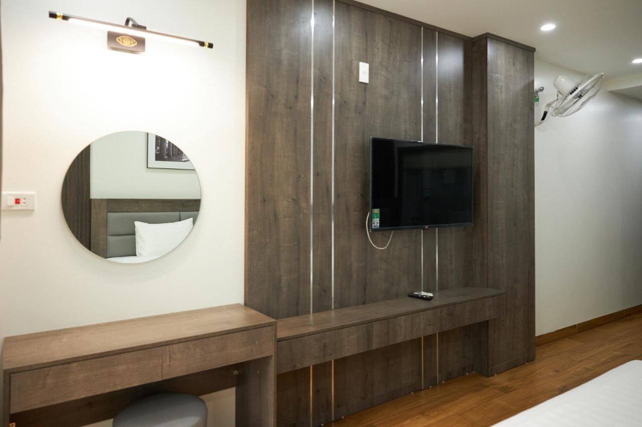 Van Nam Hotel Ха Лонг Екстериор снимка