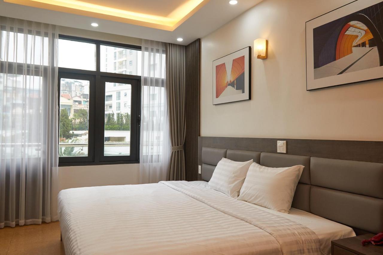 Van Nam Hotel Ха Лонг Екстериор снимка