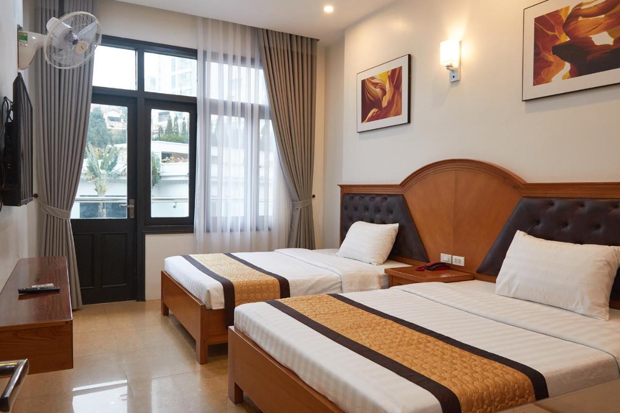 Van Nam Hotel Ха Лонг Екстериор снимка