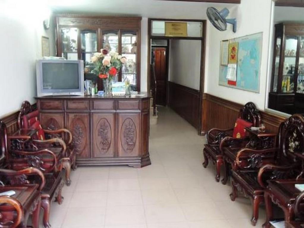 Van Nam Hotel Ха Лонг Екстериор снимка